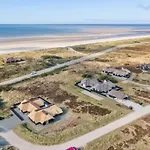 Rother - 100m From The Sea By Interhome