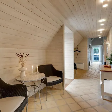 Rother - 100m From The Sea By Interhome