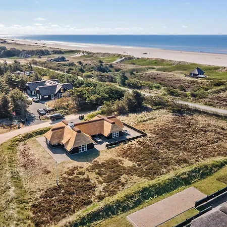 Rother - 100m From The Sea By Interhome