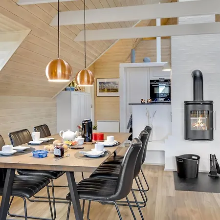 Rother - 100m From The Sea By Interhome