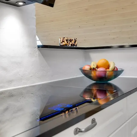 Rother - 100m From The Sea By Interhome