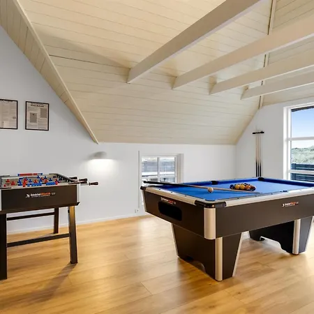 Rother - 100m From The Sea By Interhome *